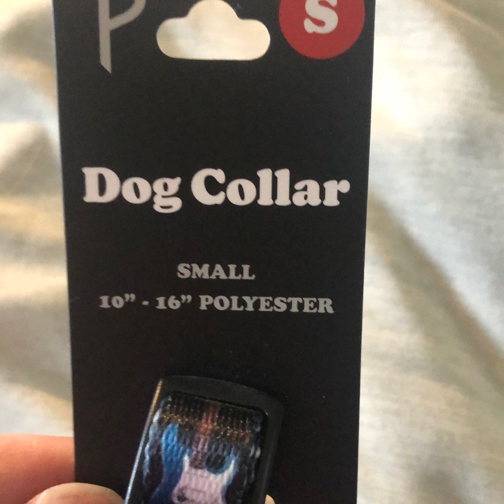 Fender Dog Collar with Guitar Print - Picture 5 of 6